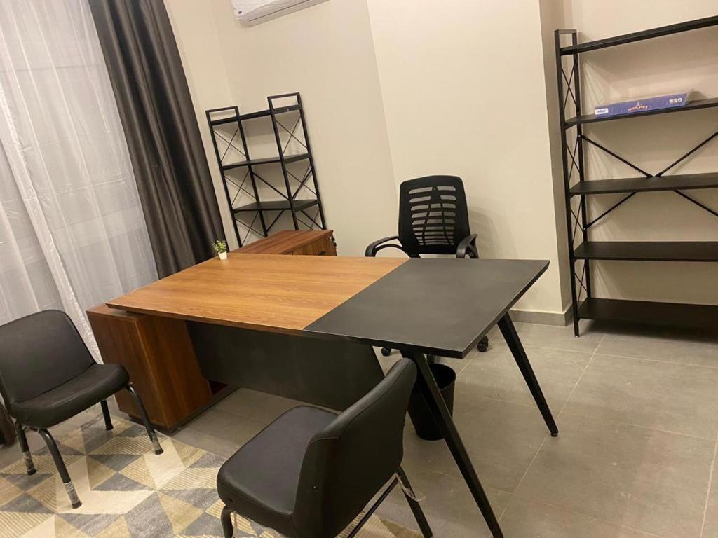 Z Executive Hub *